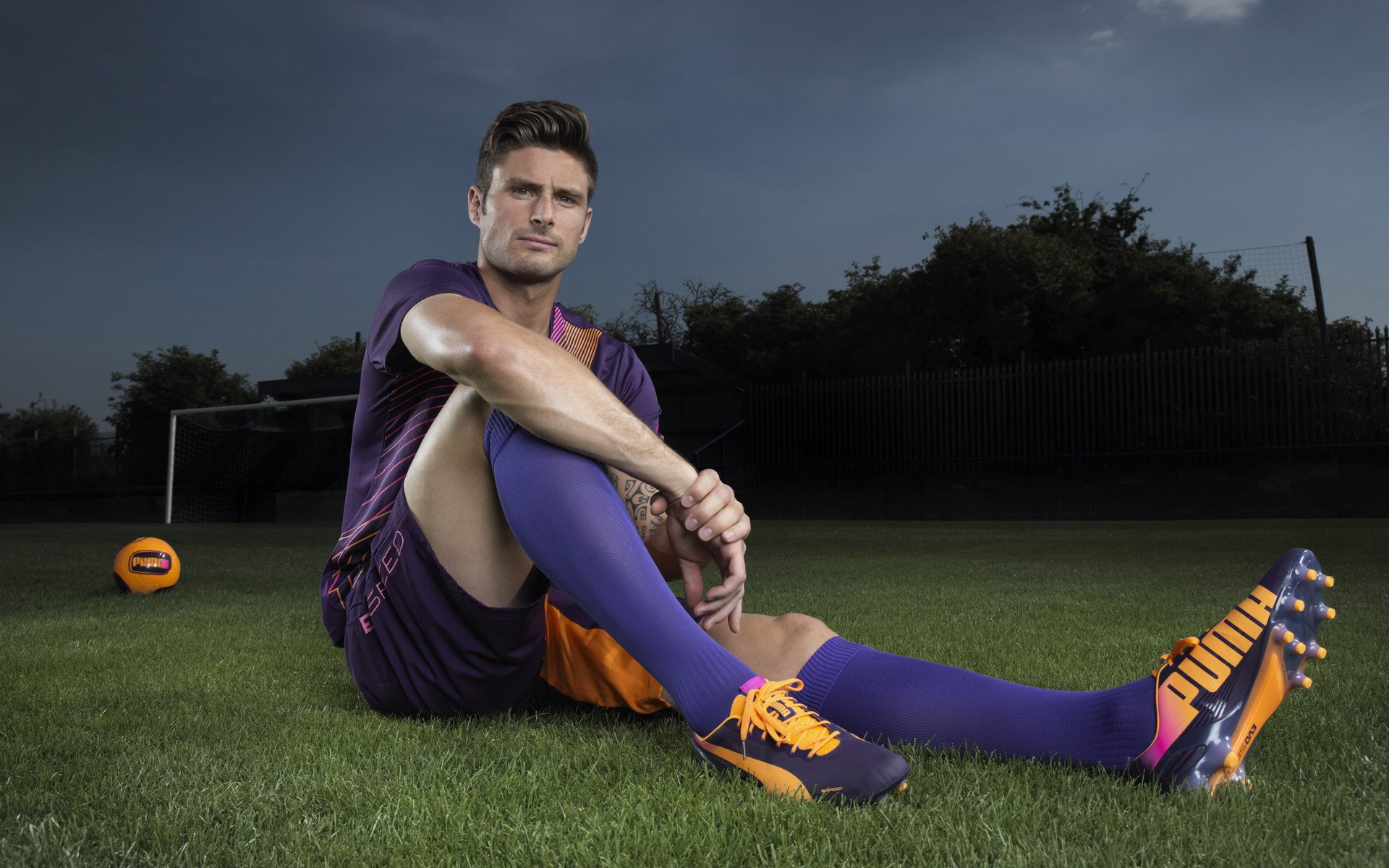 恩多比·恩乔的表现一直备受瞩目，他为南非队提供了无限可能，恩多什么意思